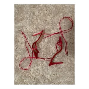 MISSGUIDED PINK SATIN HEELS